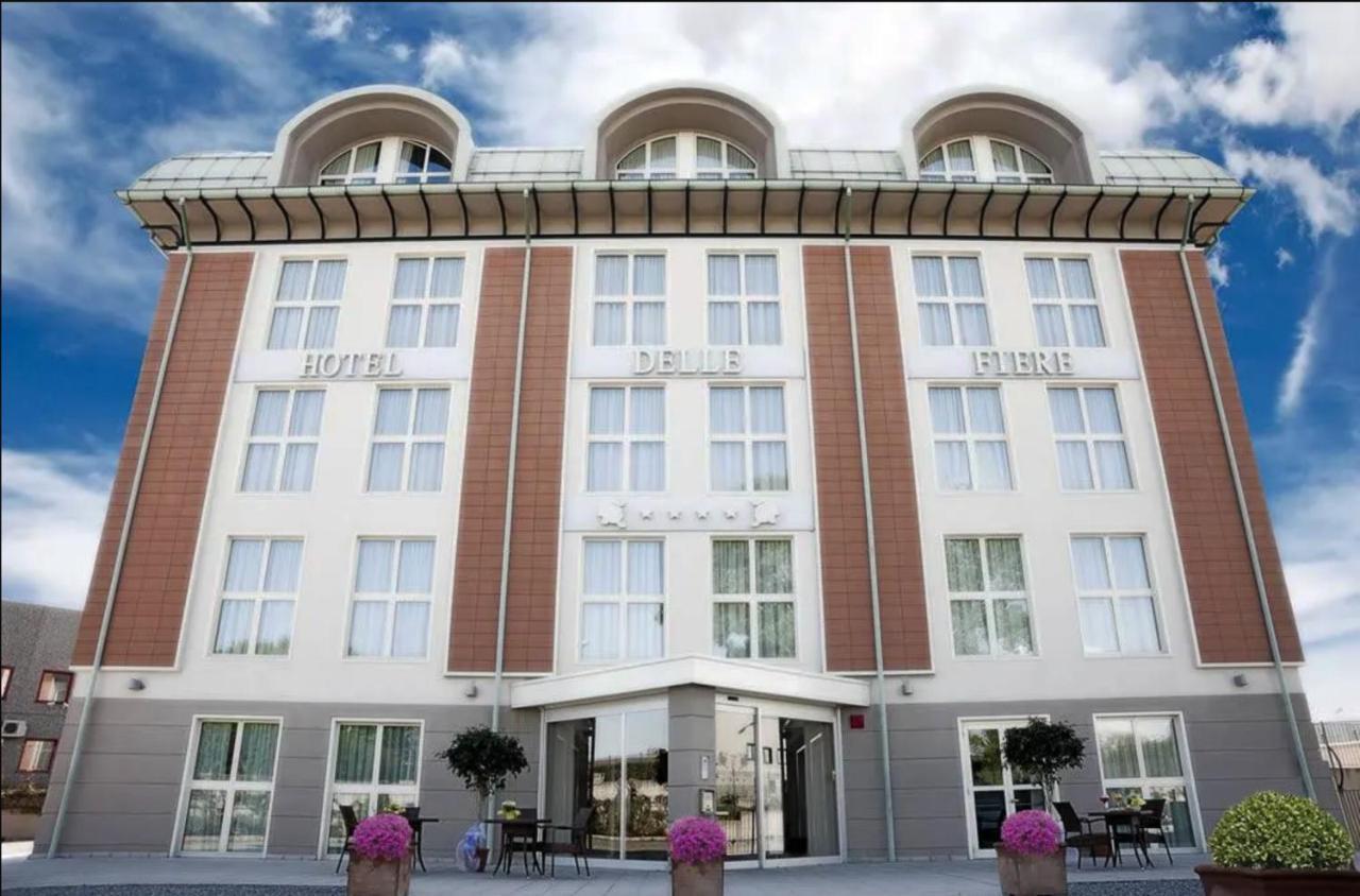 Hotel Delle Fiere Mozzate Eksteriør bilde